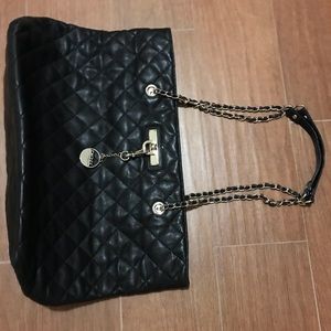 DKNY Black quilted calfskin leather Tote